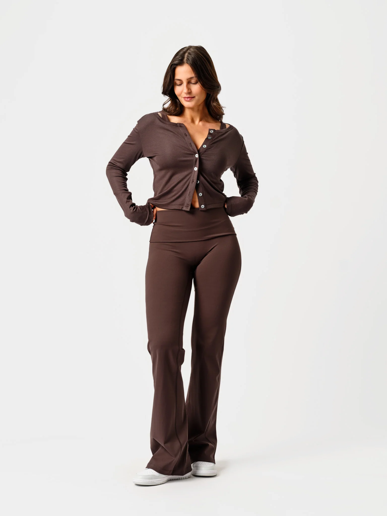 Cardigan button up Espresso - Image 4