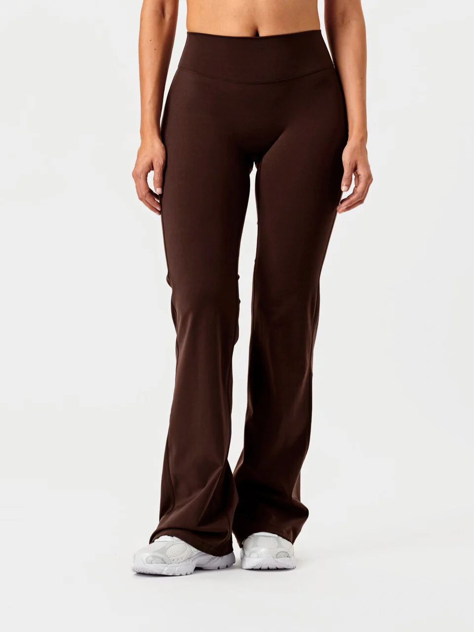 Core Yoga pant Espresso - Image 2