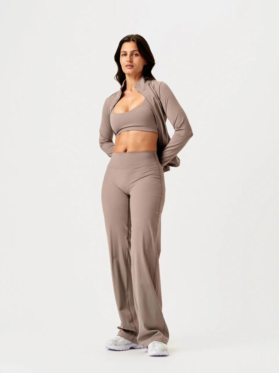Core Zip Jacket Latte - Image 4