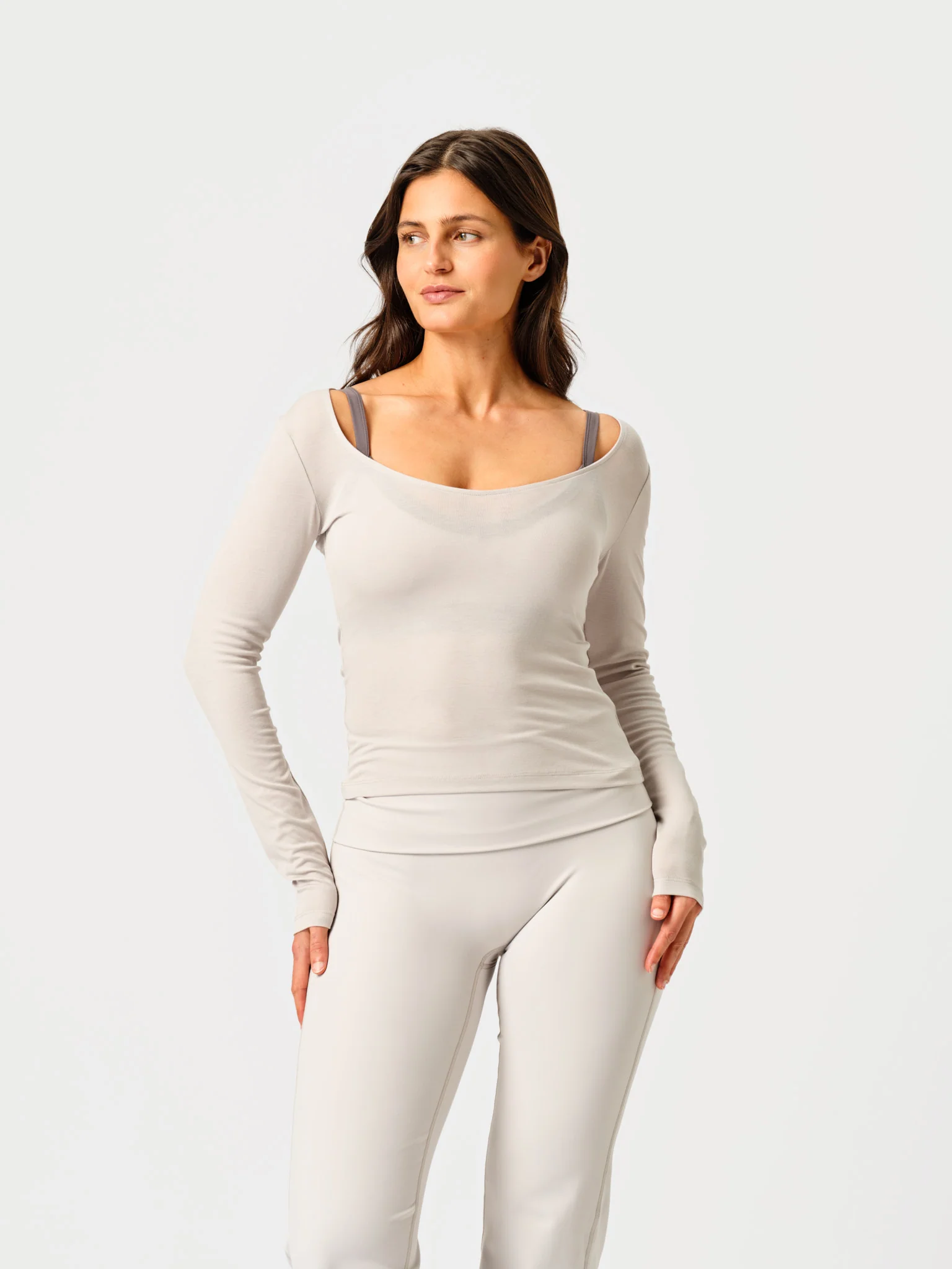 Elevate Contrast Bra Soft Grey - Image 4
