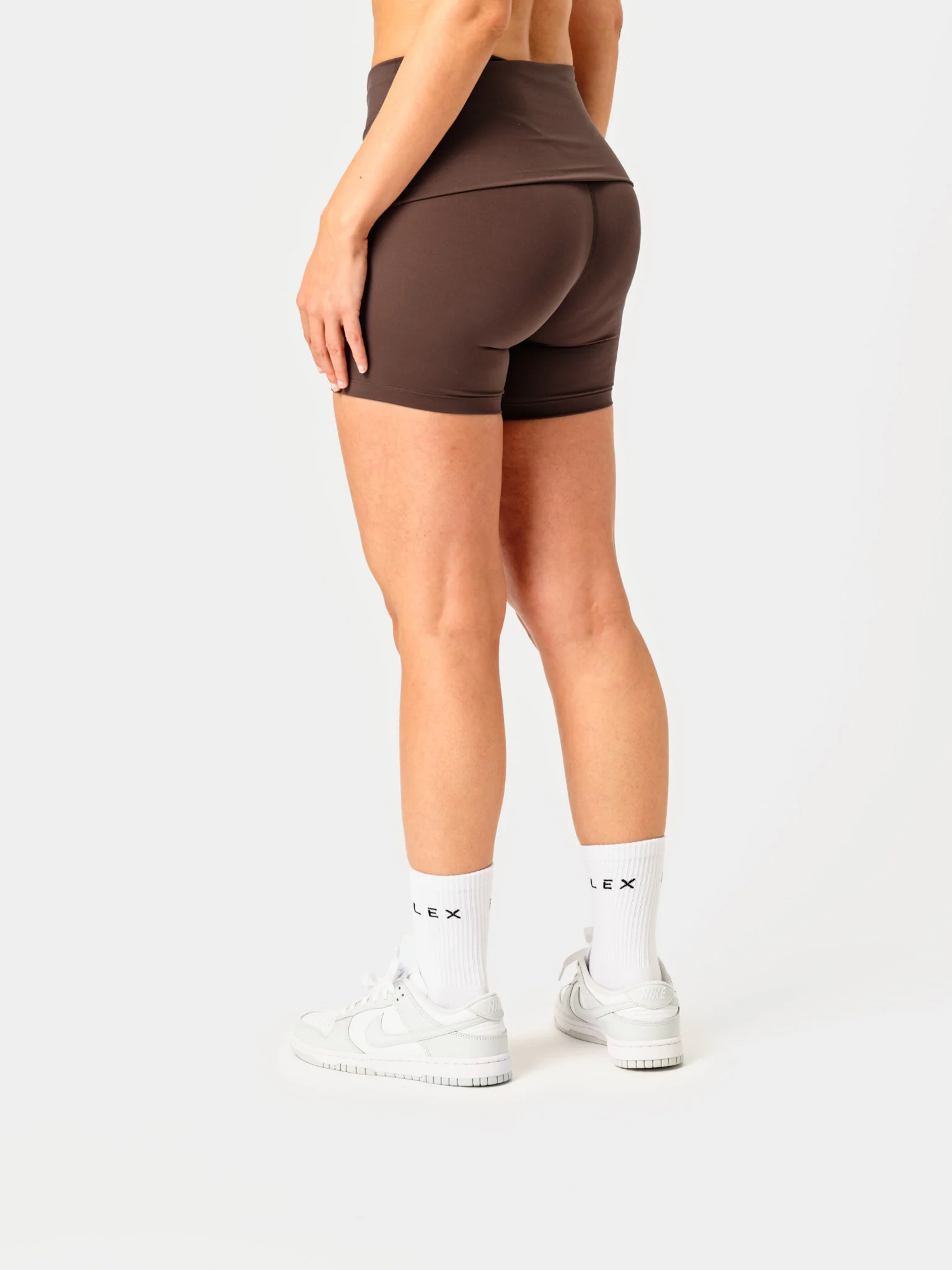 Foldover Shorts Espresso - Image 2