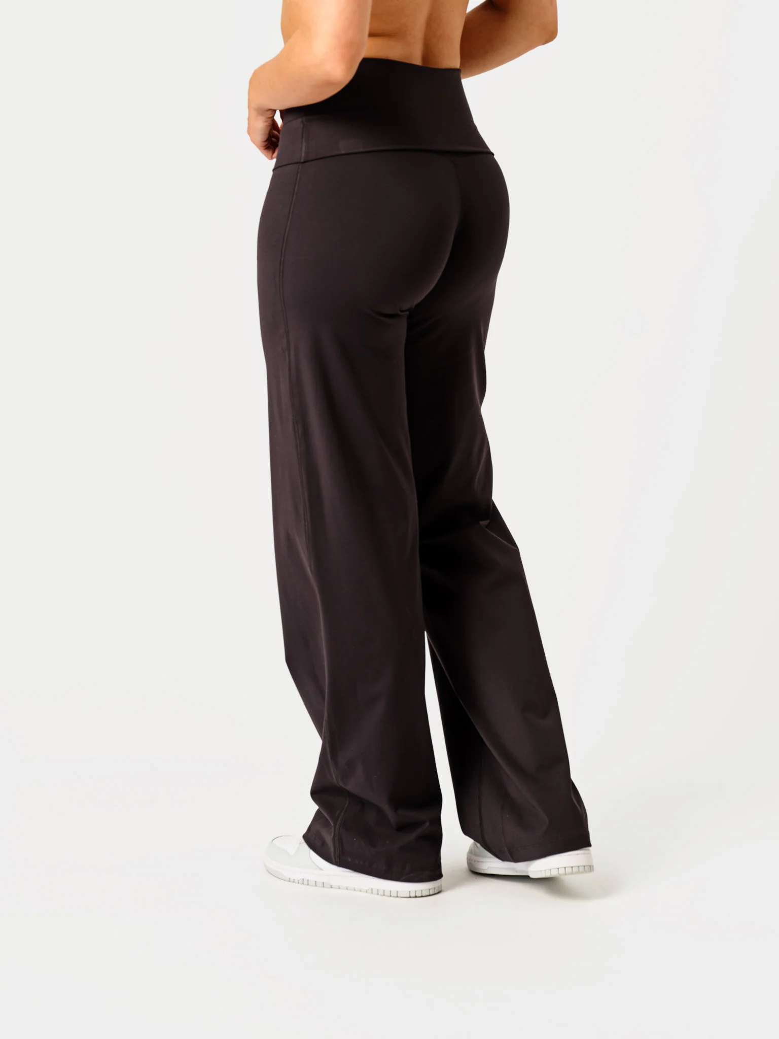 Foldover Straight Leg Black - Image 2