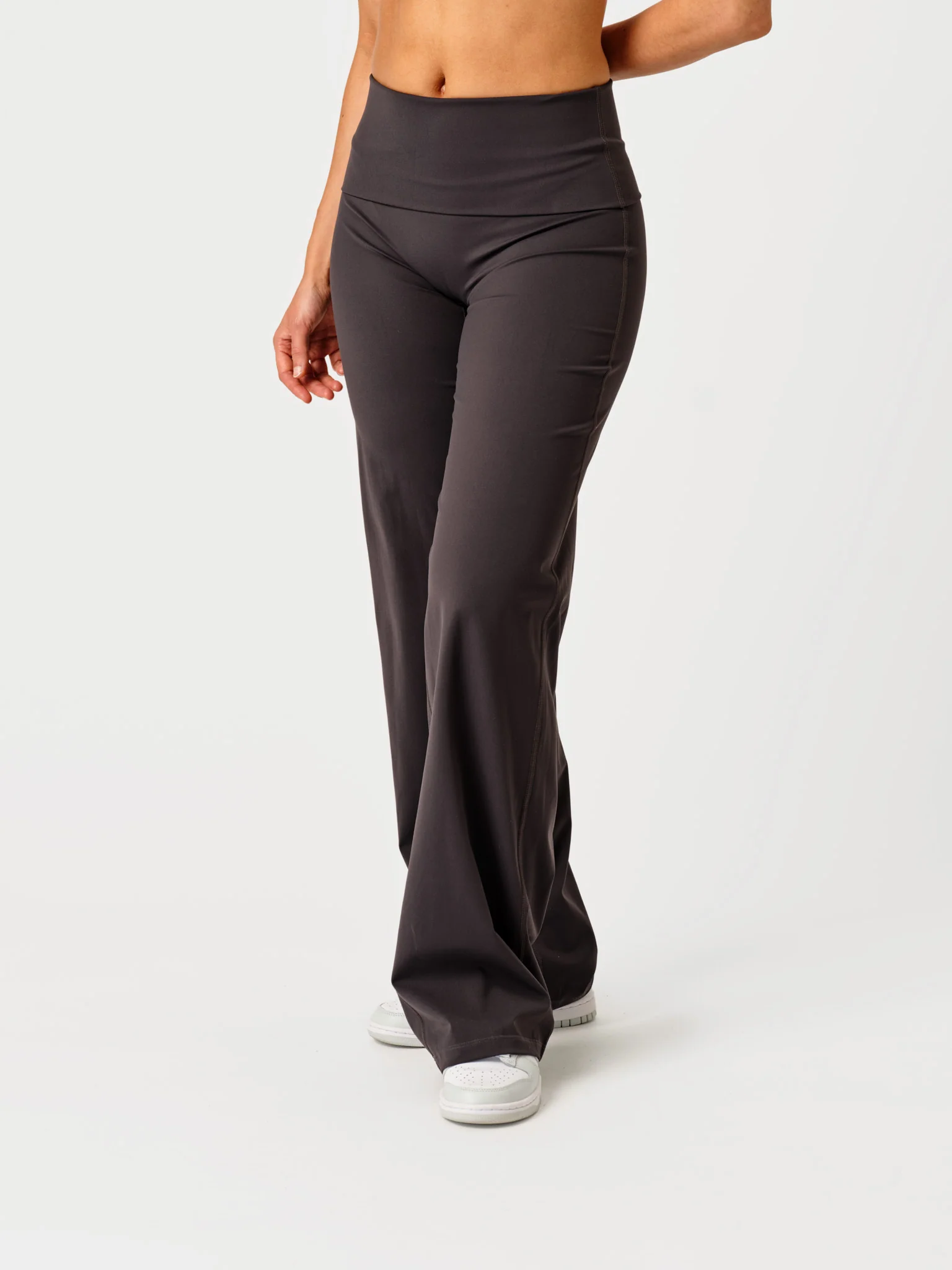 Foldover Straight Leg Deep Grey - Image 3