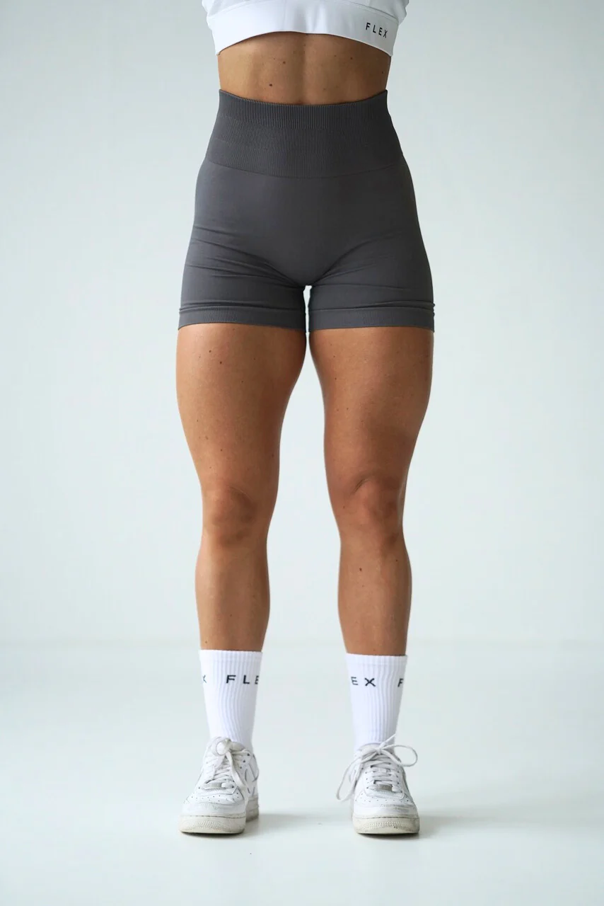 Ohana Shorts - Grey - Image 6