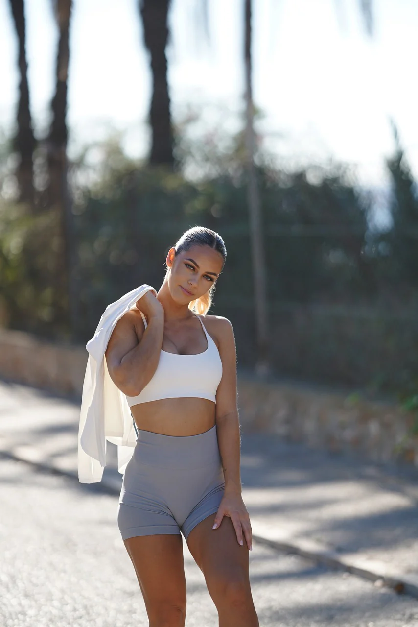 Ohana Shorts - Light grey - Image 7