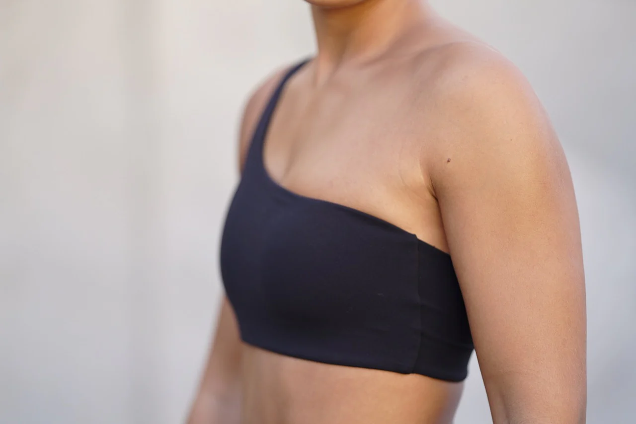 Opule Side Bra - Black - Image 4