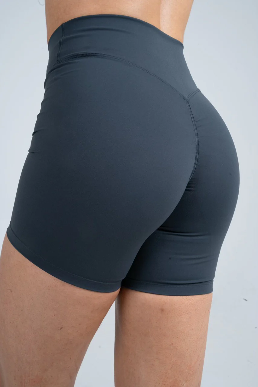 Opule Wrap shorts Forest - Image 4