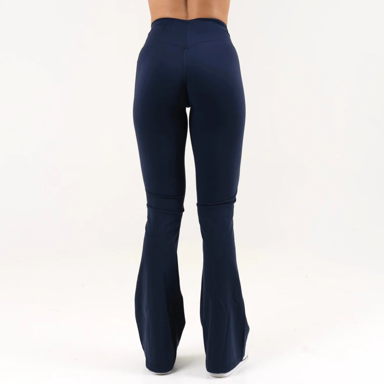 Opule Yoga pant Midnight - Image 5