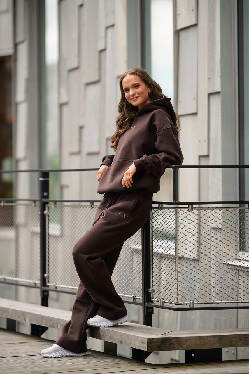 Studio Hoodie Brown - Image 5