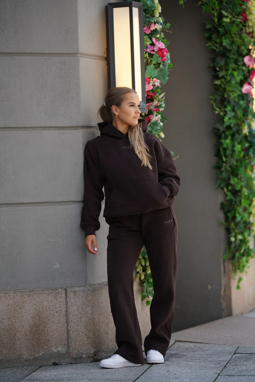 Studio Hoodie Brown - Image 8