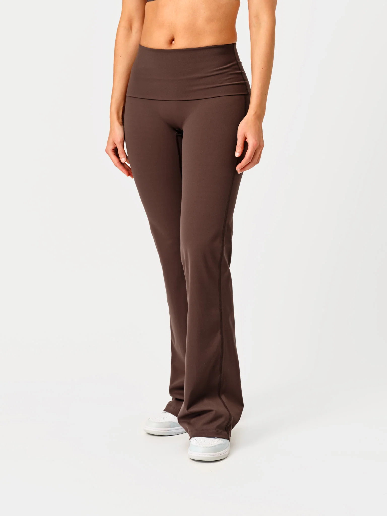 Yoga Flare Foldover Espresso - Image 4