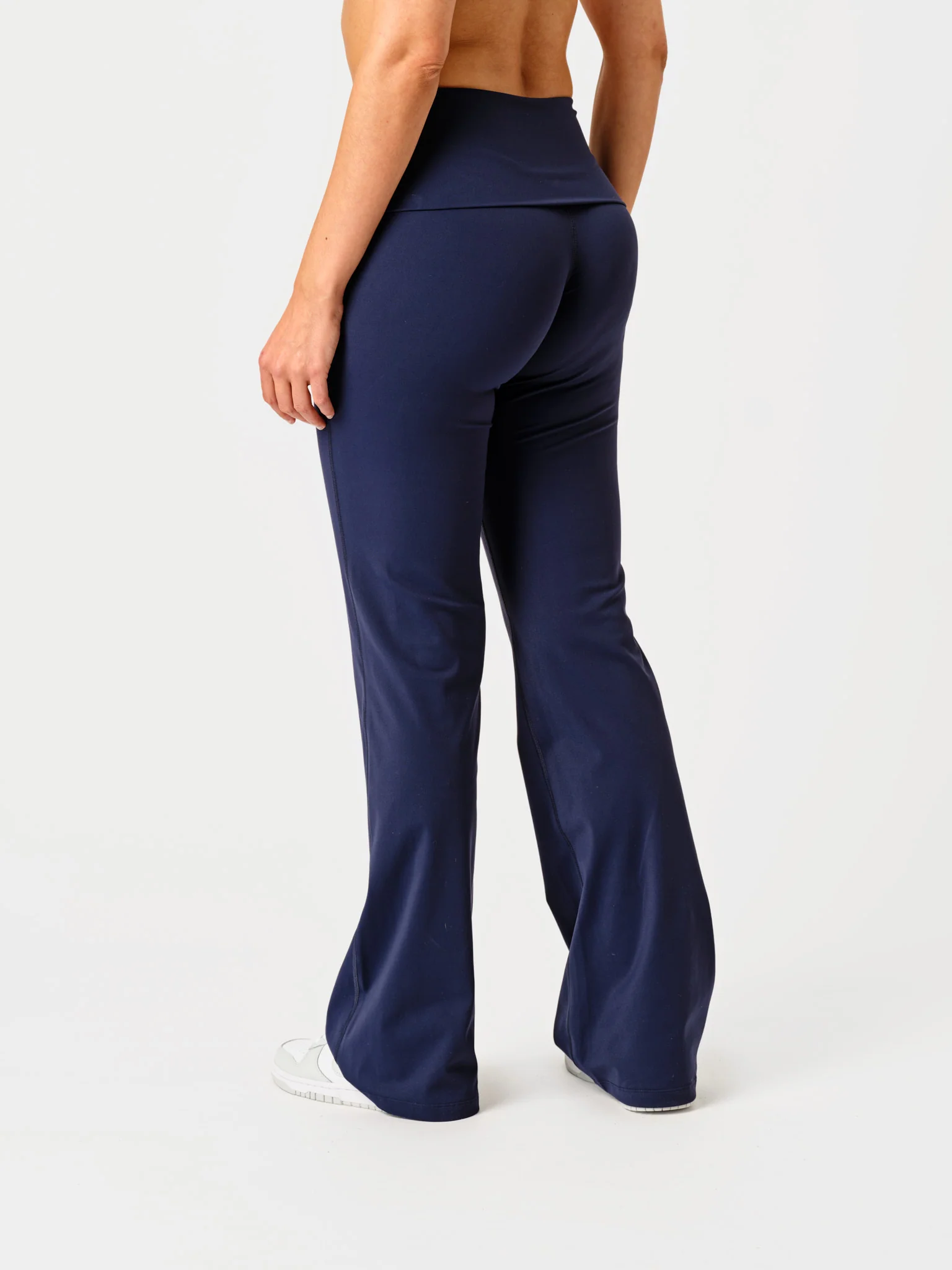 Yoga Flare Foldover Midnight - Image 4